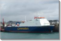 Saint-Malo (2002-08-10) Ancienne livrée aux couleurs de Commodore Shipping